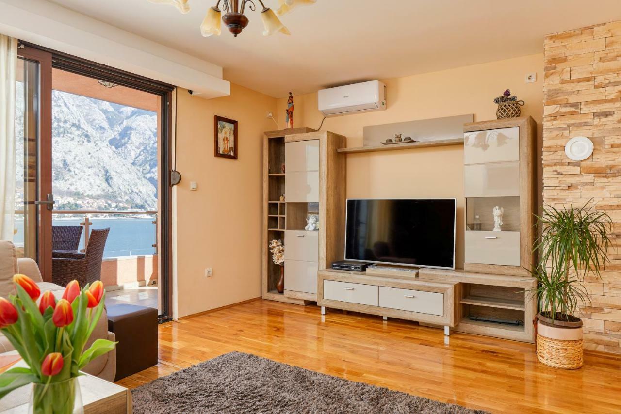 Blanka Sea View Apartments コトル エクステリア 写真
